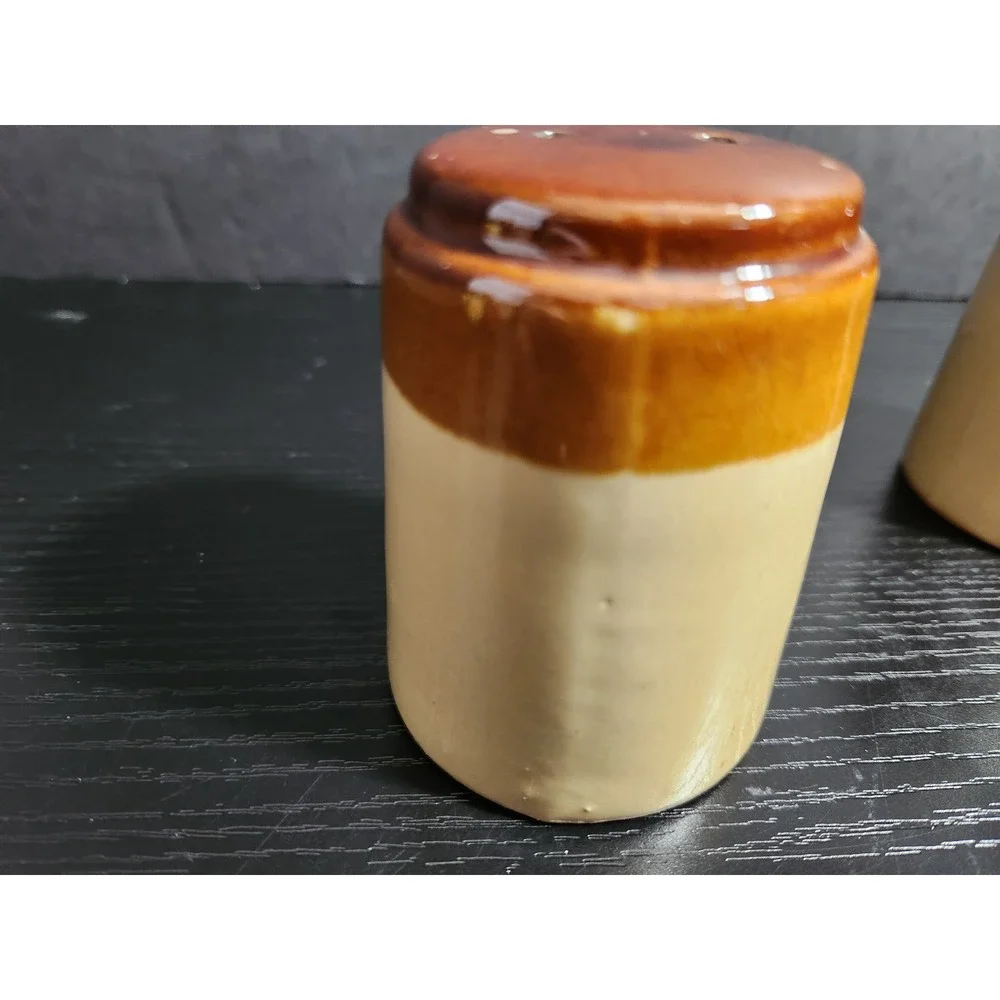 Vintage Two Tone Brown Tan Stoneware Salt and Pepper Shakers Set Farmhouse 3